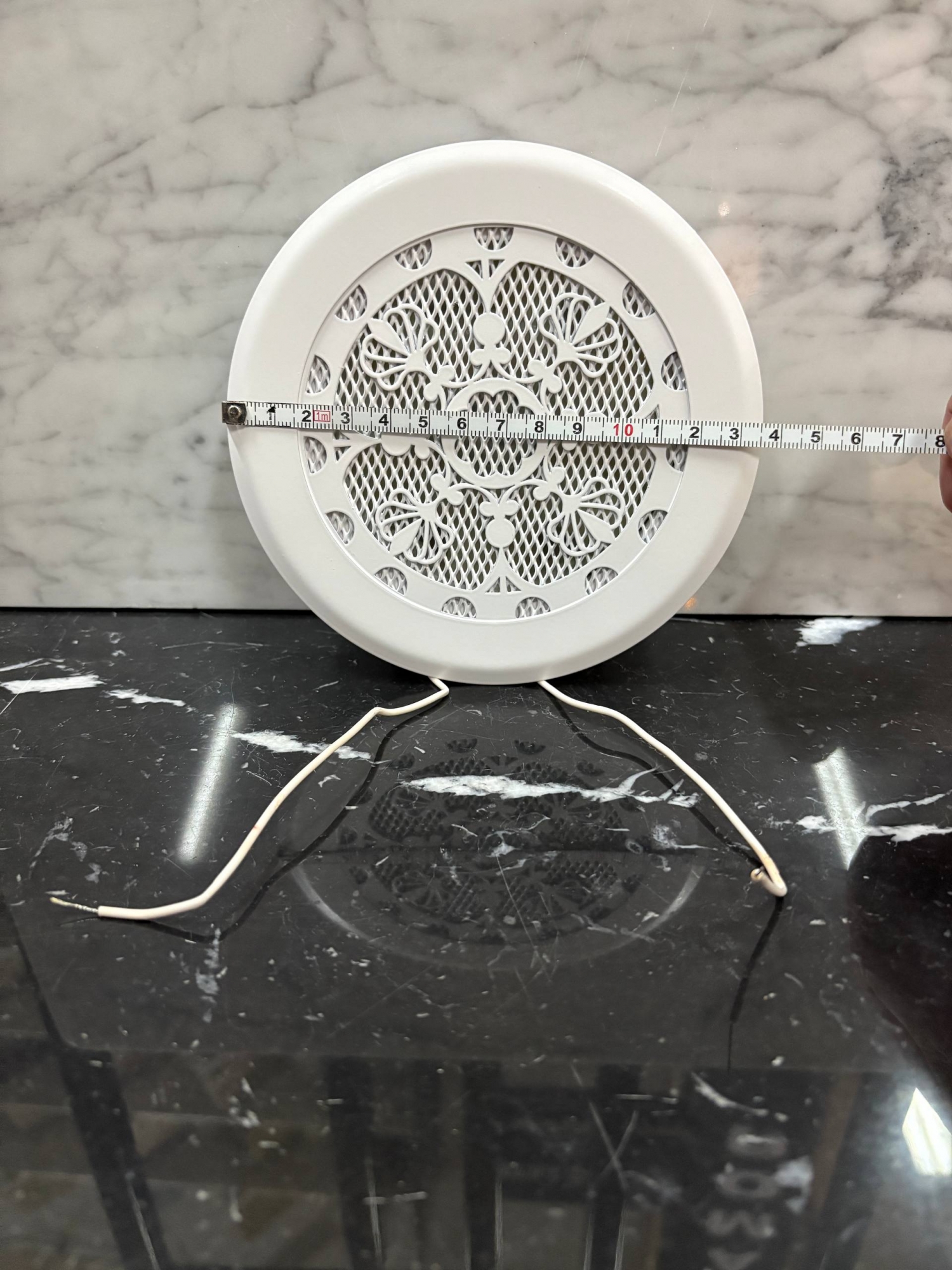 Диффузор на магнитах с вентилятором ТД100 белый цветочный орнамент 100 мм